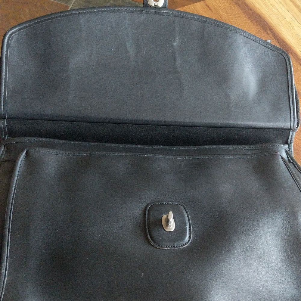 Vintage Coach Beekman Black Satchel/Briefcase -Rare Find - Picture 8 of 16